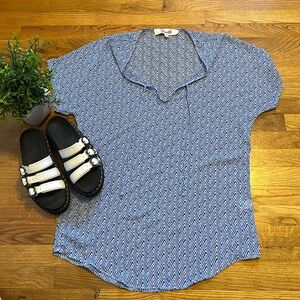 Emmalee Womens Medium Large Blue White Chevron Sheer Bathing Suit Swim Cover